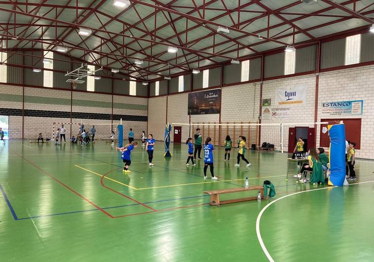 La I Liga de voleibol Mancomunidad Comarca de Olivenza arranca en la localidad