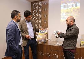 Ramón Díaz Farias y Manuel J. González en la presentación.