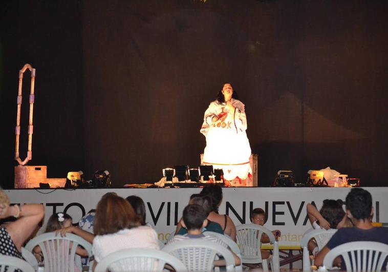 Escena de la obra de teatro 'Ñoña Inés'.