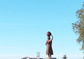 Nueva escultura de Antonio Viera.