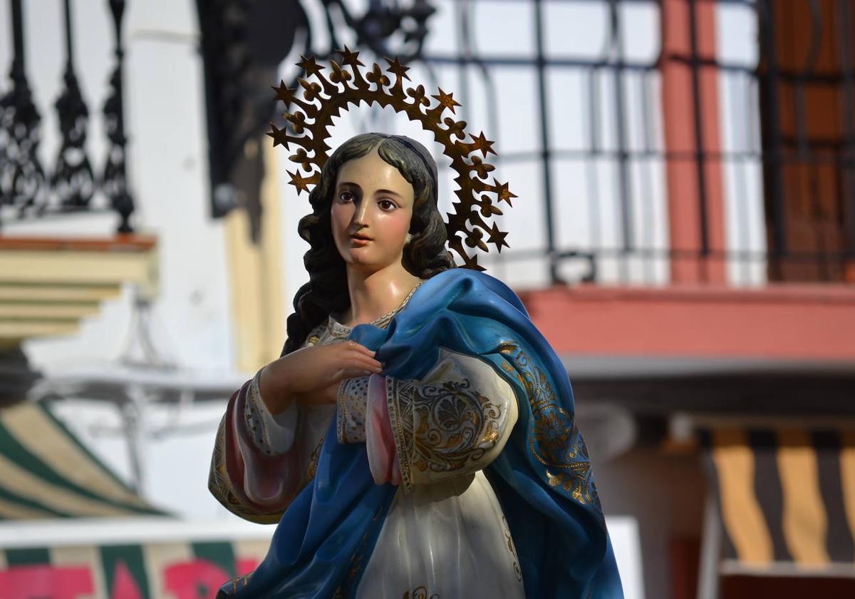 La Parroquia celebra la novena de su titular la Inmaculada Concepción