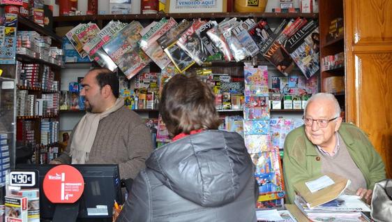 Un décimo con 6.000 euros del quinto premio 88.979 ha sido vendido aquí