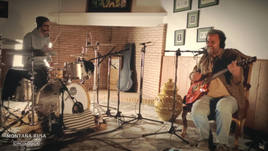 Senén García y Bozza en plena grabación del tema 'Montaña Rusa'.