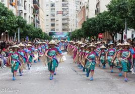 La comparsa Abokai realizó una gran actuación en su debut del carnaval de Badajoz