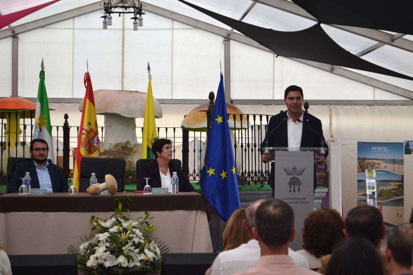 La XVIII Feria del Gurumelo cumple con las expectativas y recibe un aluvión de visitantes