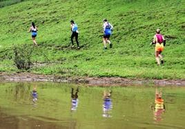 Deportistas participantes en el Trail Rayano Solidario, imagen de archivo.