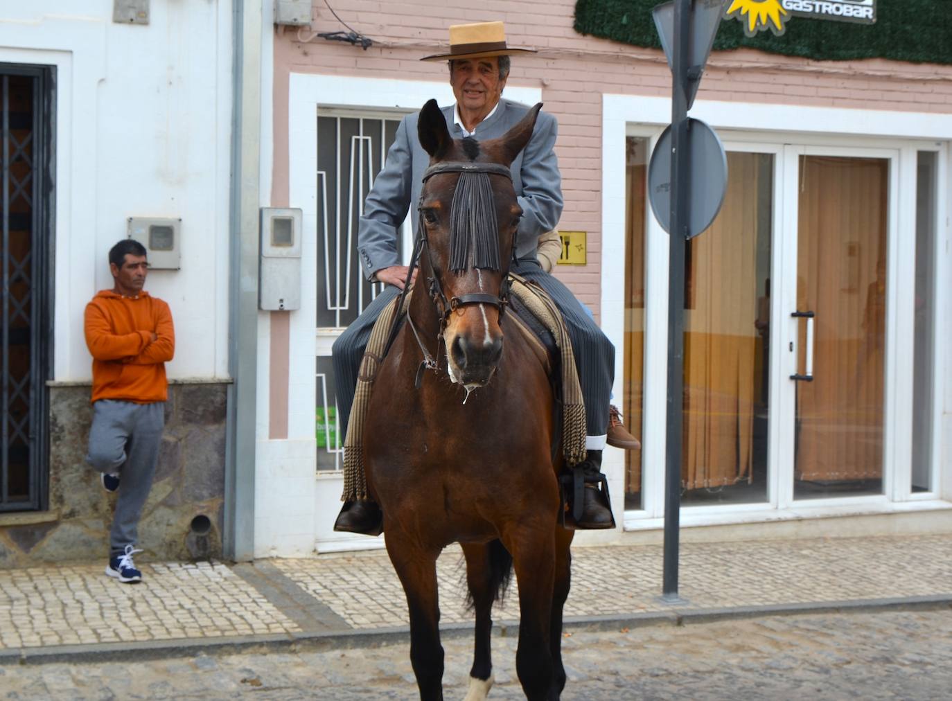 La lluvia respetó la tradicional romería en honor al Patrón San Ginés de la Jara