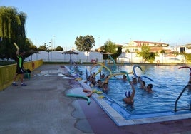Imagen de archivo de clases de aquaerobic.