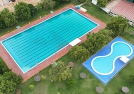 Vista aÉrea de las piscinas municipales.