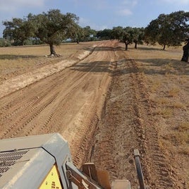 Uno de los caminos reparados.