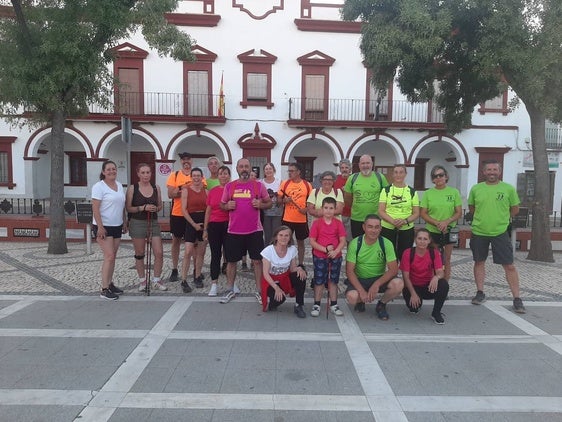 La octava ruta cierra el programa de senderismo nocturno