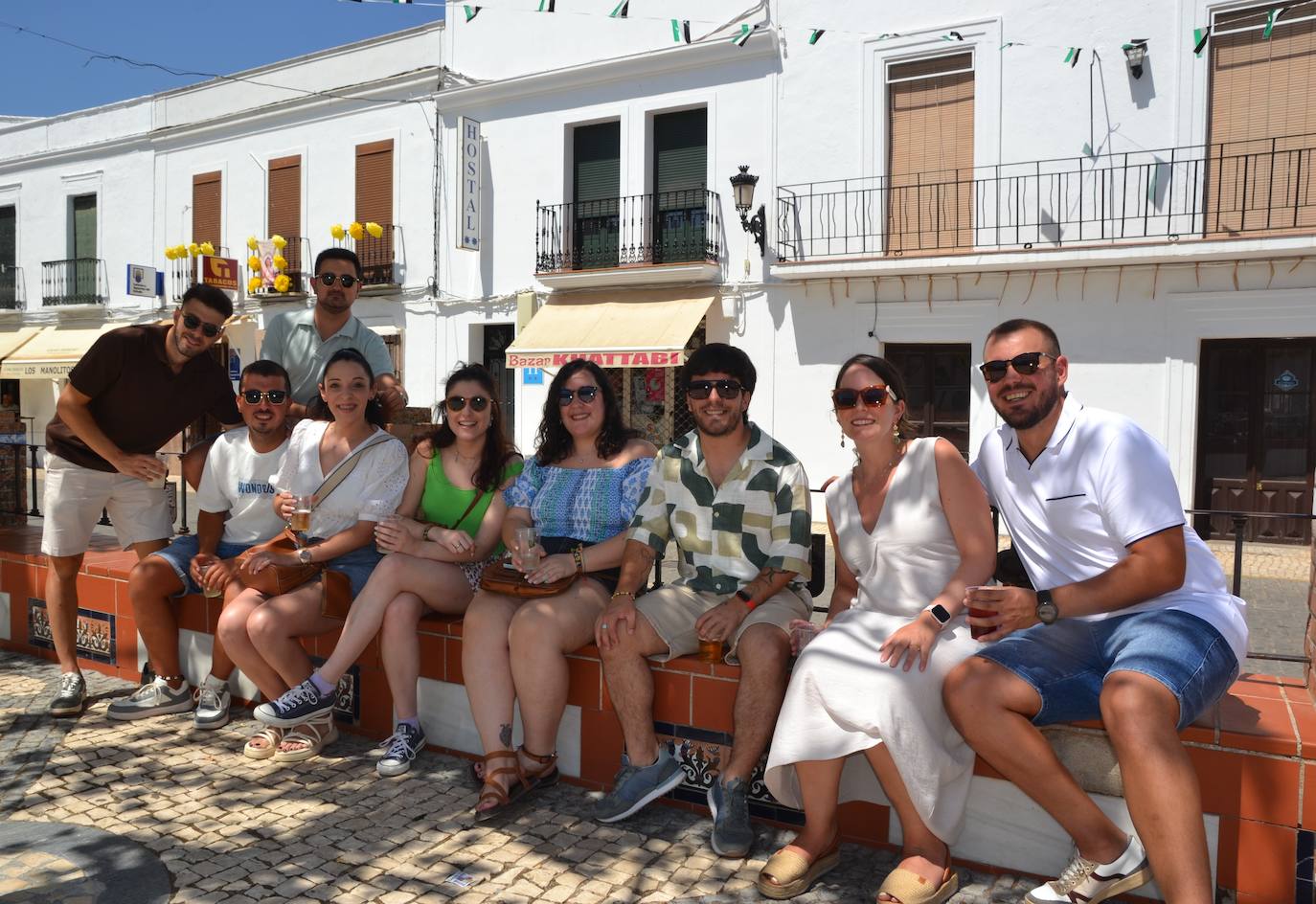 La AECC despachó 900 raciones de garbanzos en la XIII edición de su evento solidario