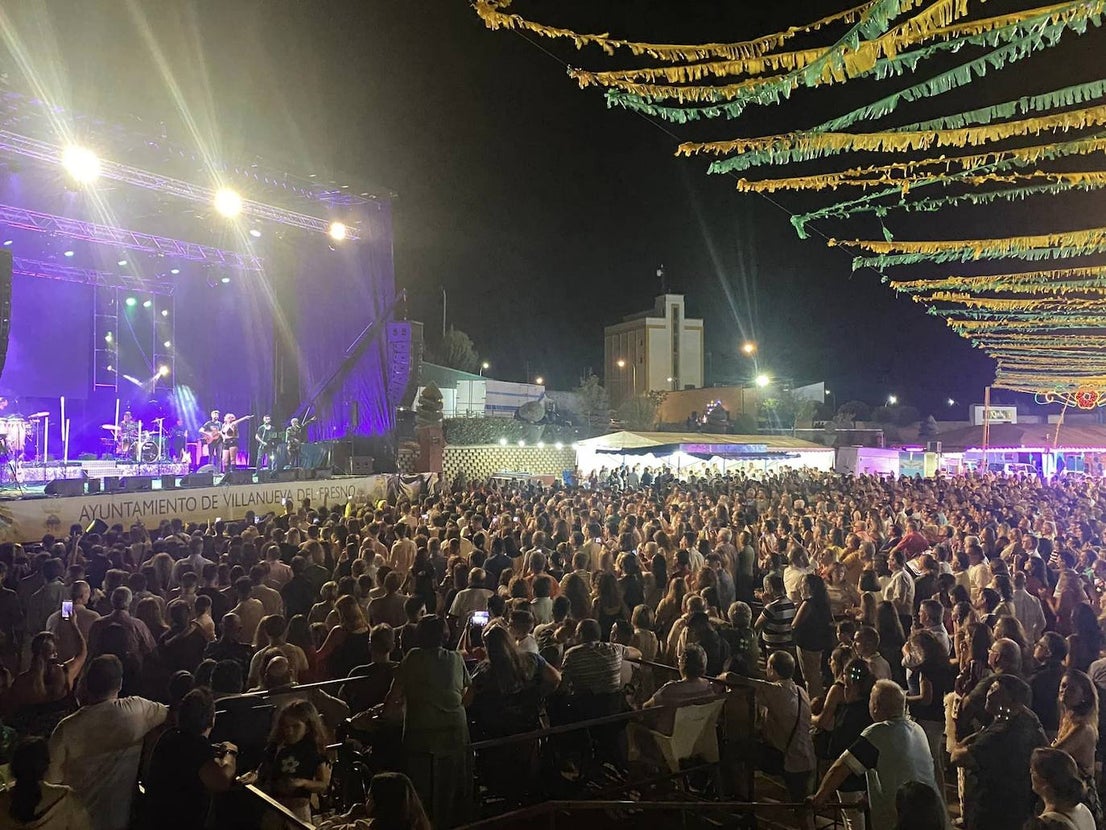 La Policía Local estima que hubo unas 2000 personas en el recinto ferial el sábado de feria