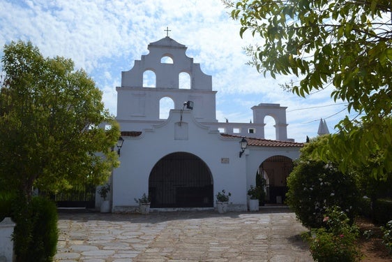 El cementerio abrirá en horario especial para la limpieza de cara a los Difuntos y los Santos