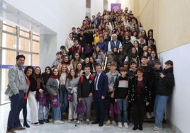 Alumnos participantes en el pleno juvenil.