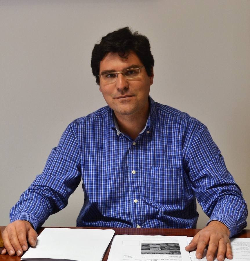 Ramón Díaz Farias, alcalde de  la localidad. ALMUDENA PARRA