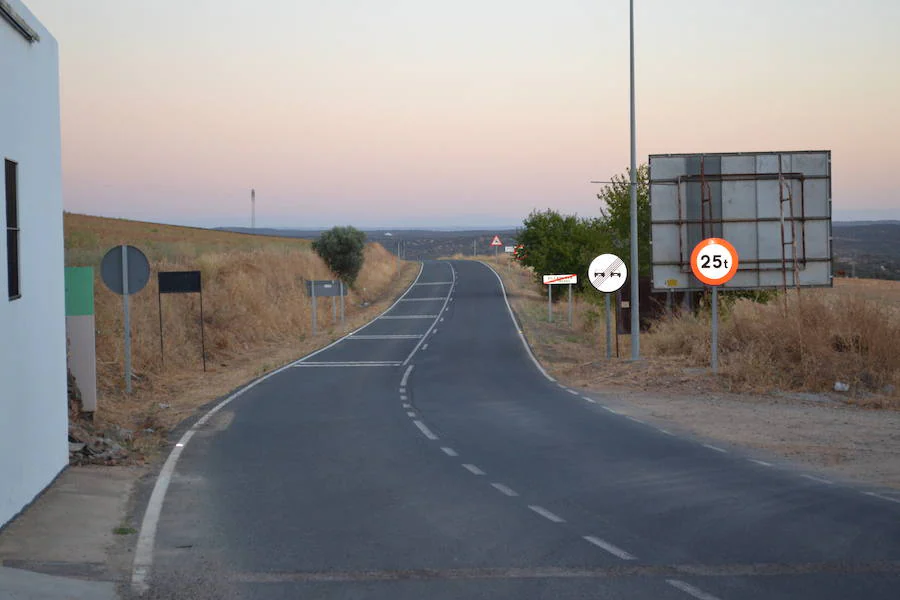 Aprobado el expediente de la obra de la carretera Villanueva-Valencia del Mombuey