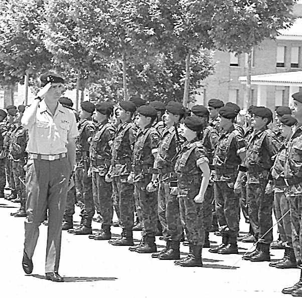 12.06.1996. Felipe en la Base General de Menacho