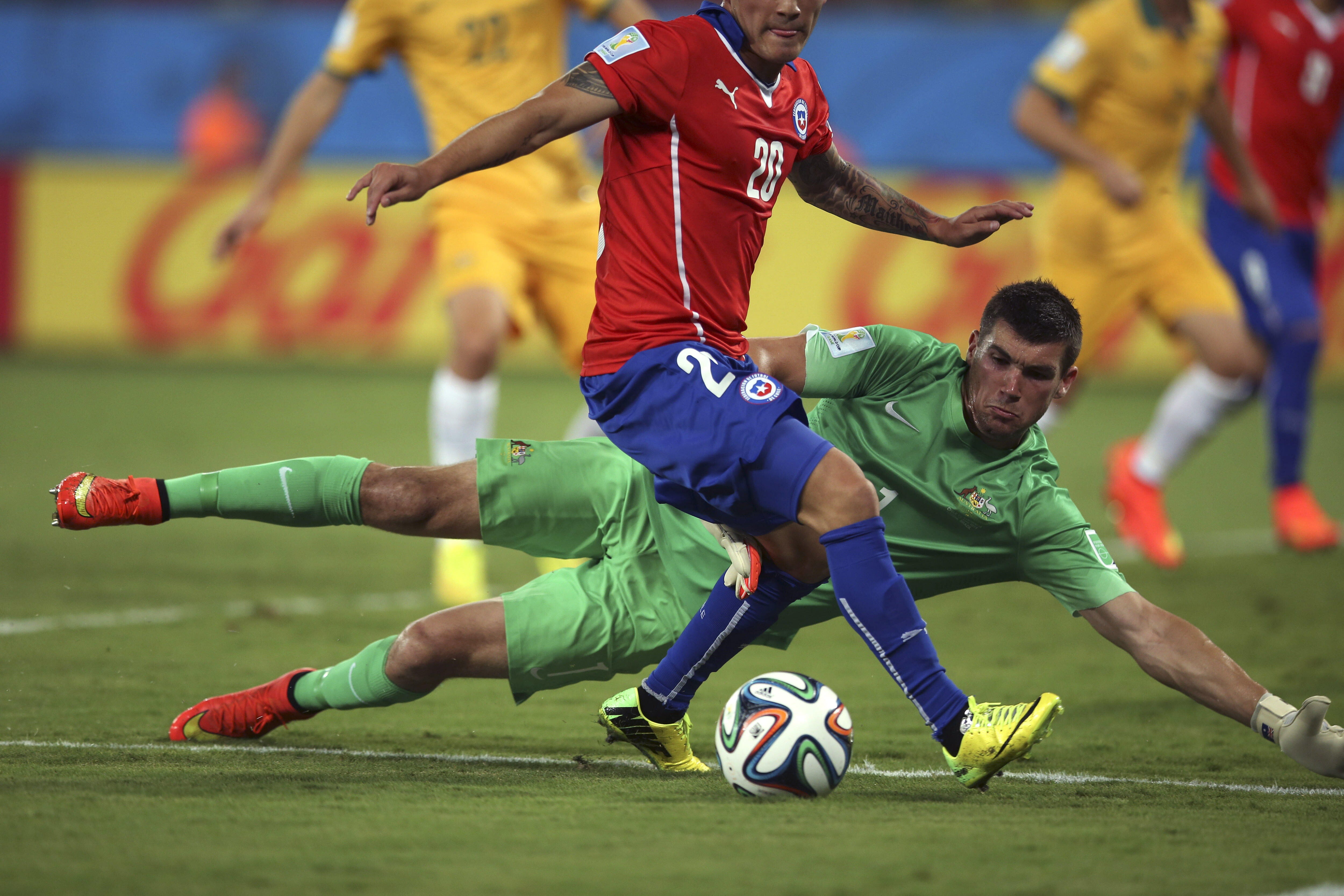 Australia y Chile se enfrentan en Brasil