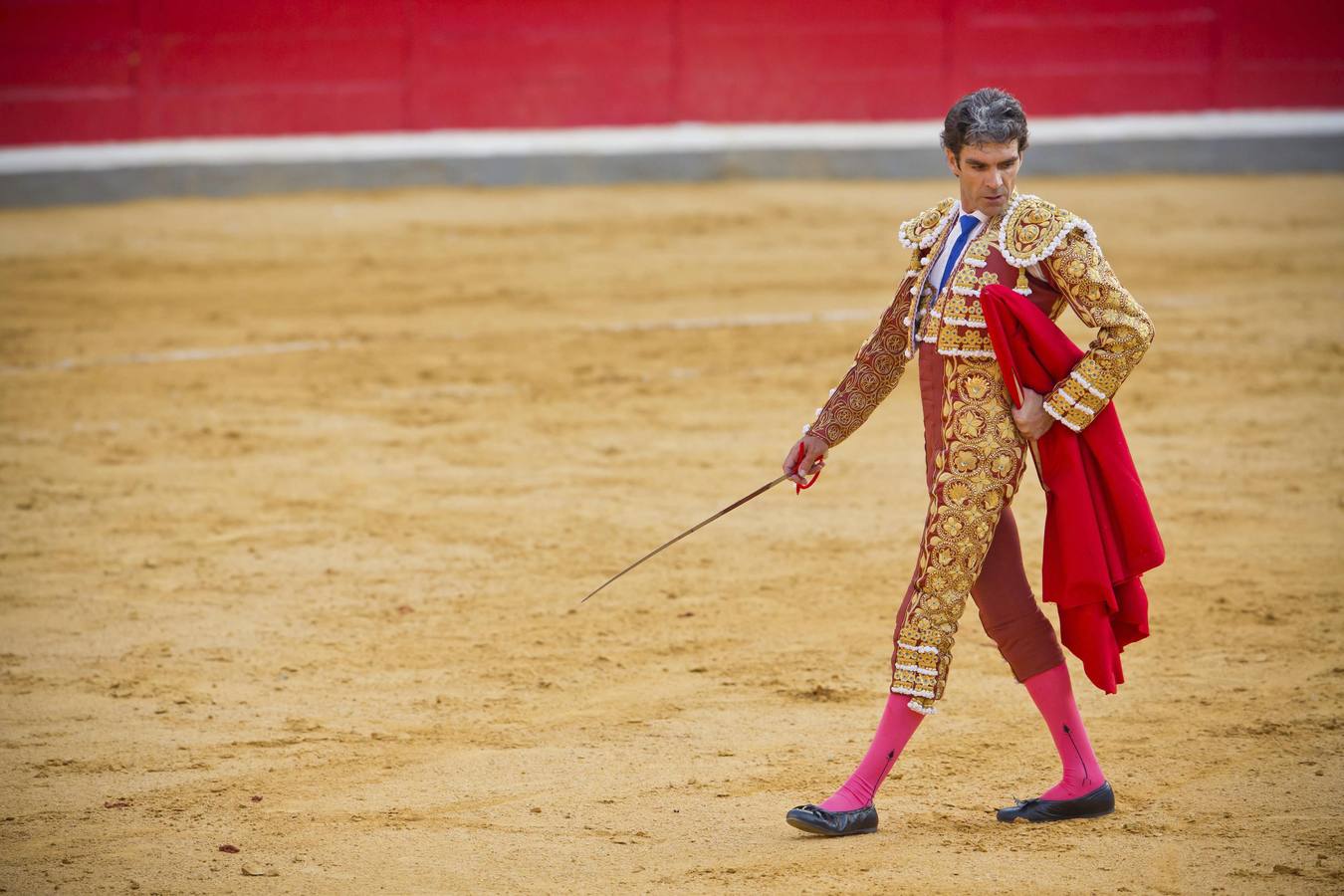 José Tomás y Cerro salieron a hombros por la Puerta Grande en Granada