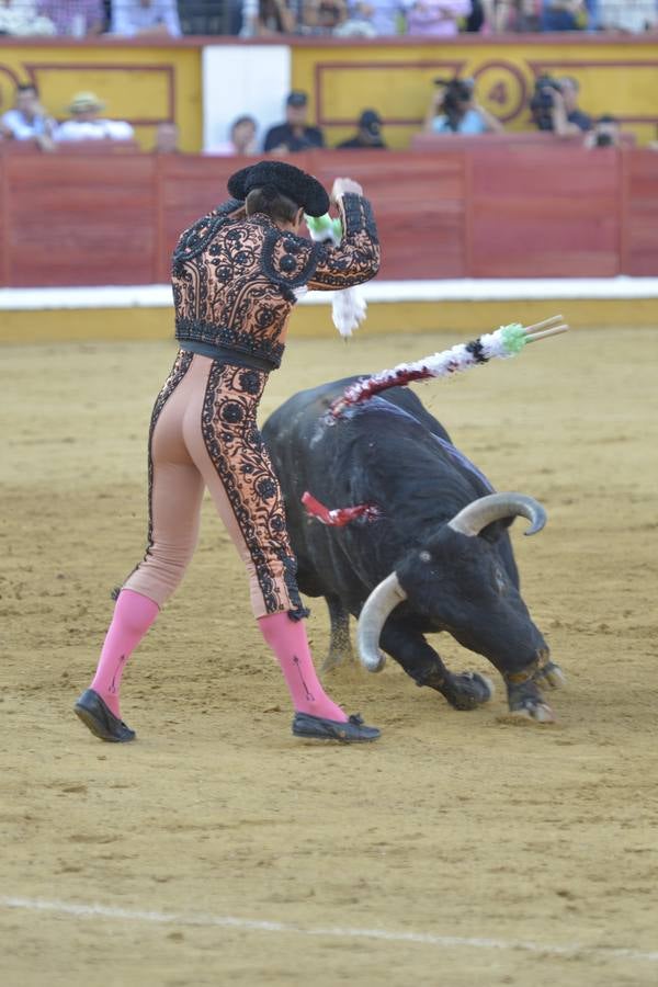 Perera y Campos salen a hombros en Badajoz