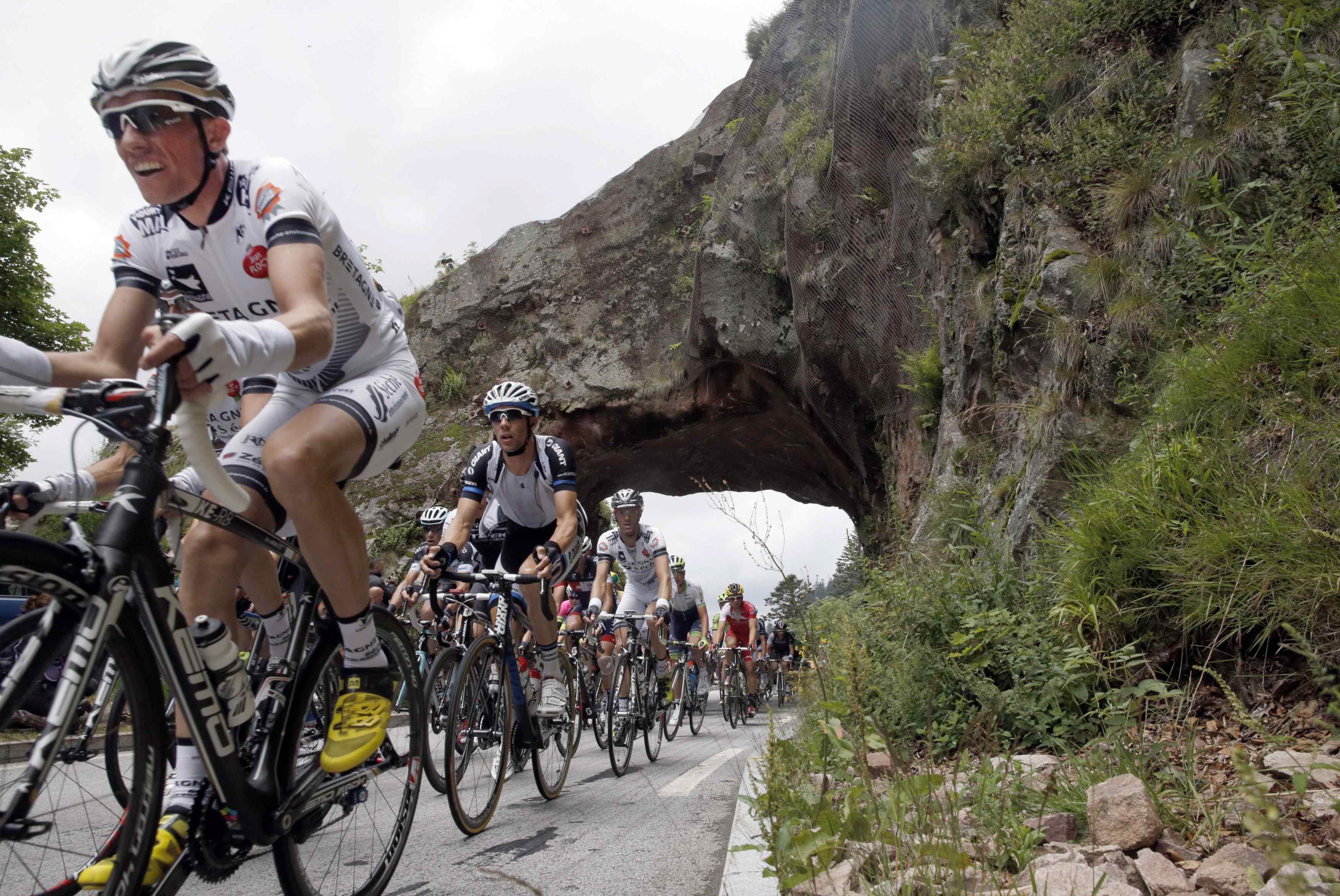 Martin gana la 9ª etapa del Tour de Francia; Gallopin es nuevo líder