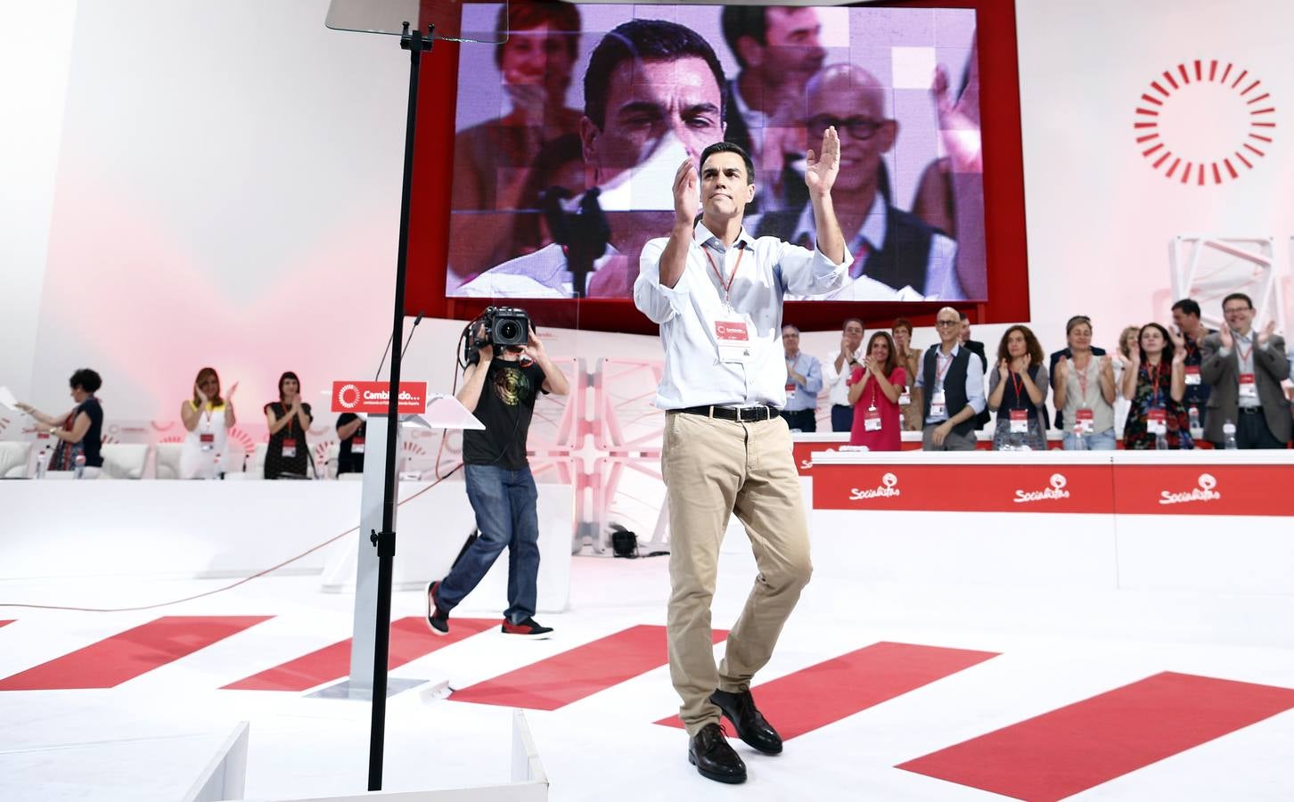 El PSOE cierra su Congreso con nueva Ejecutiva y nuevo líder