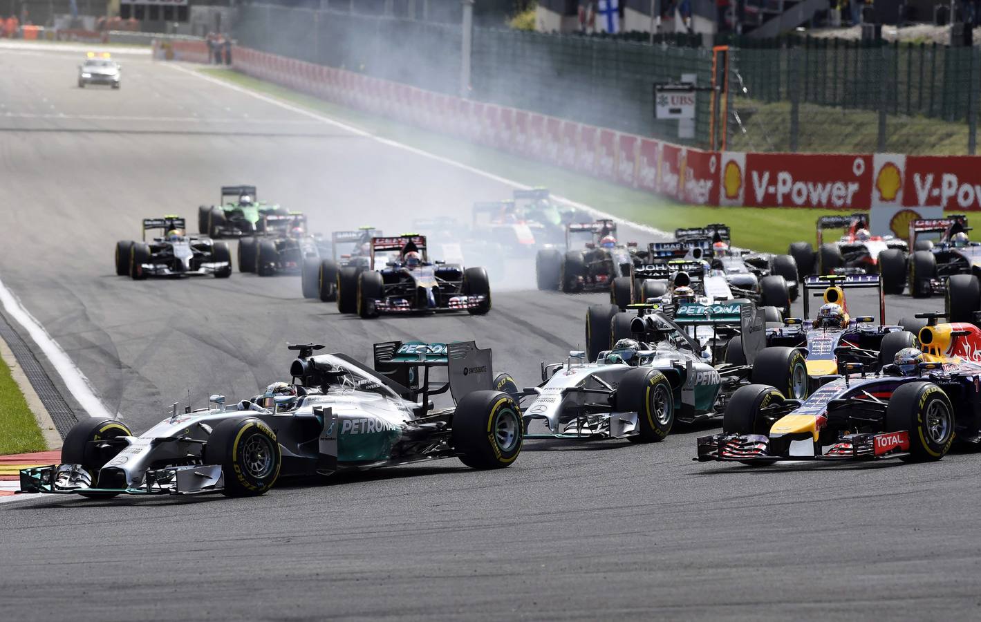 Ricciardo (Red Bull) gana el Gran Premio de Bélgica de Fórmula 1