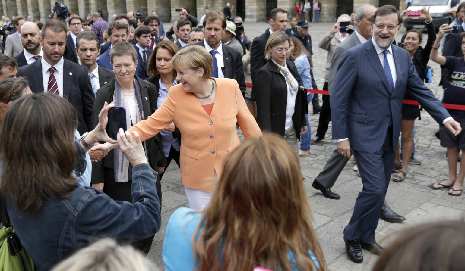 Merkel y Rajoy, dos peregrinos en Santiago