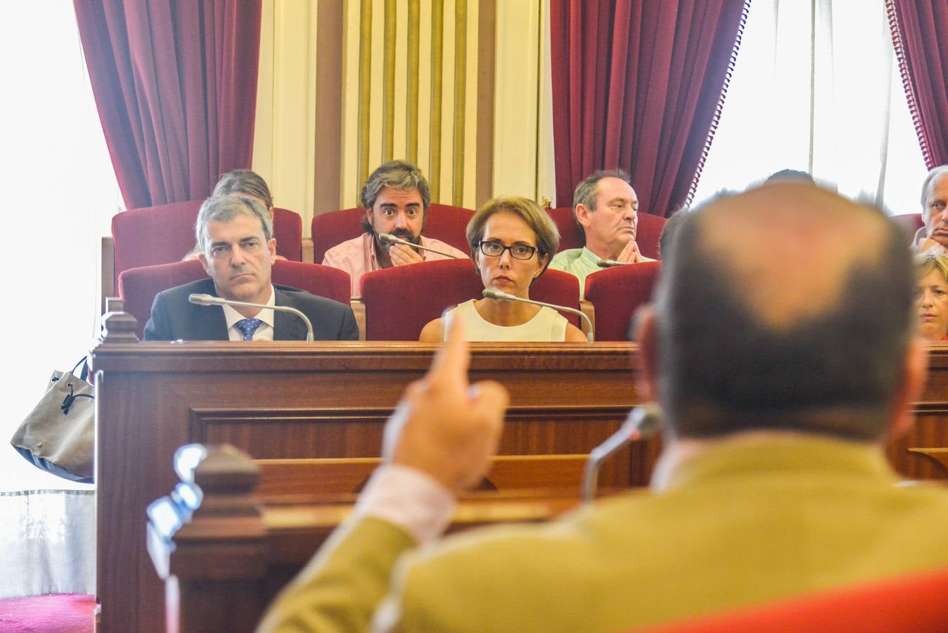 Viernes 5 de septiembre: El 'Caso Astorga' llega al Pleno Municipal del Ayuntamiento de Badajoz. Alberto Astorga fue destituido como concejal de Policía Local el pasado martes por el Alcalde Francisco Javier Fragoso.