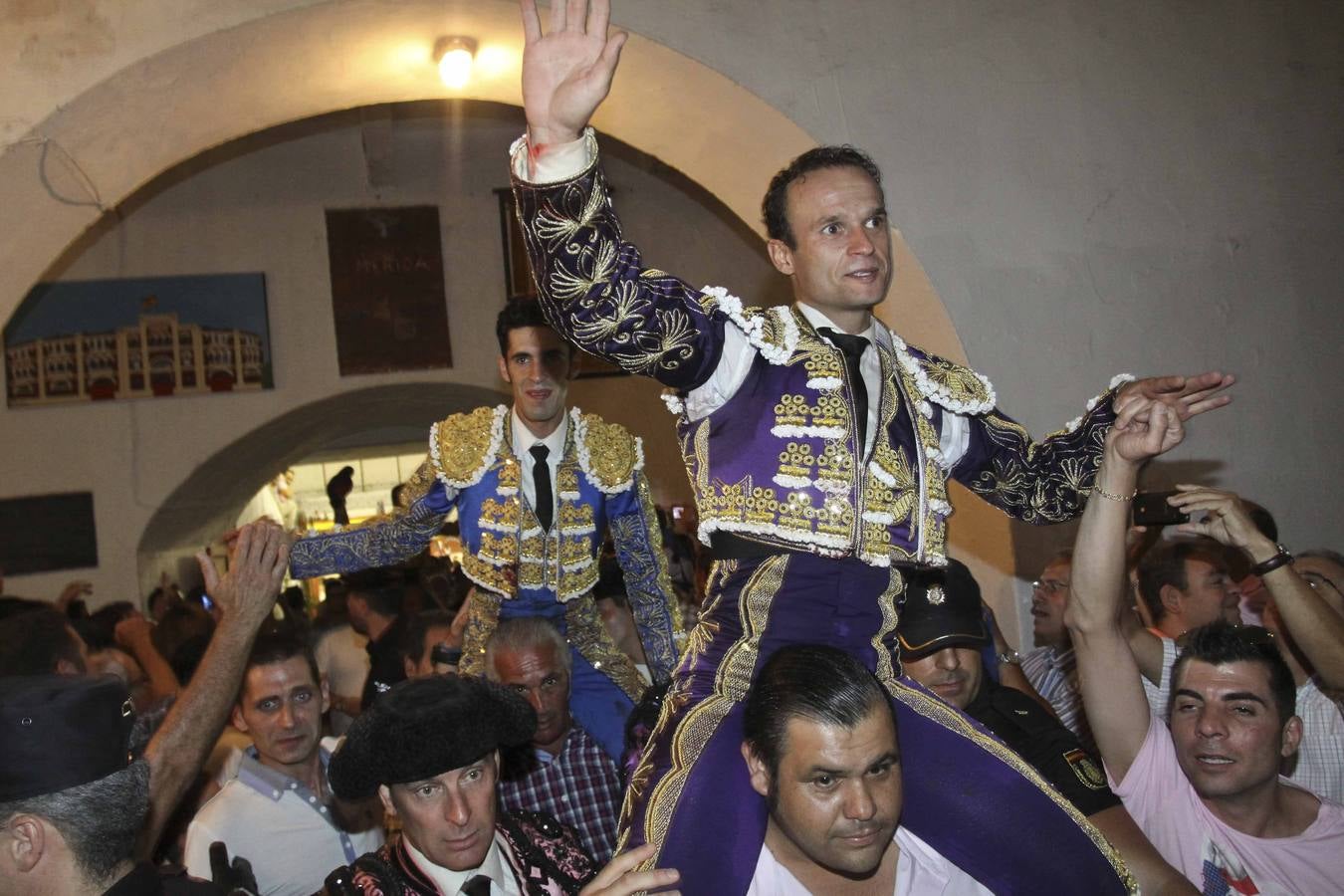 Tarde triunfal de Mora, Ferrera y Talavante en Mérida