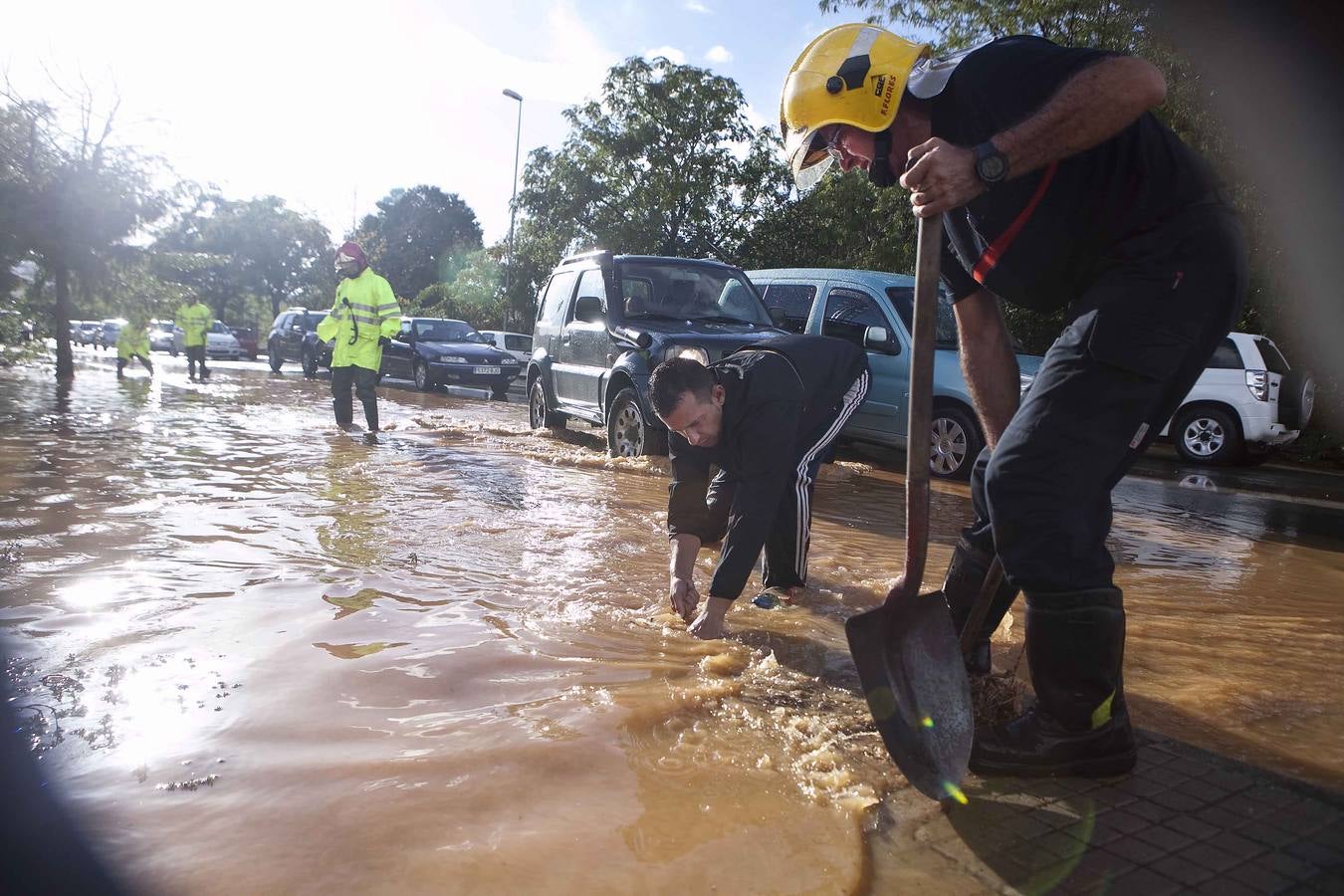 Martes 16 de septiembre: las intensas lluvias inundan la ciudad de Cáceres. Foto: Jorge Rey