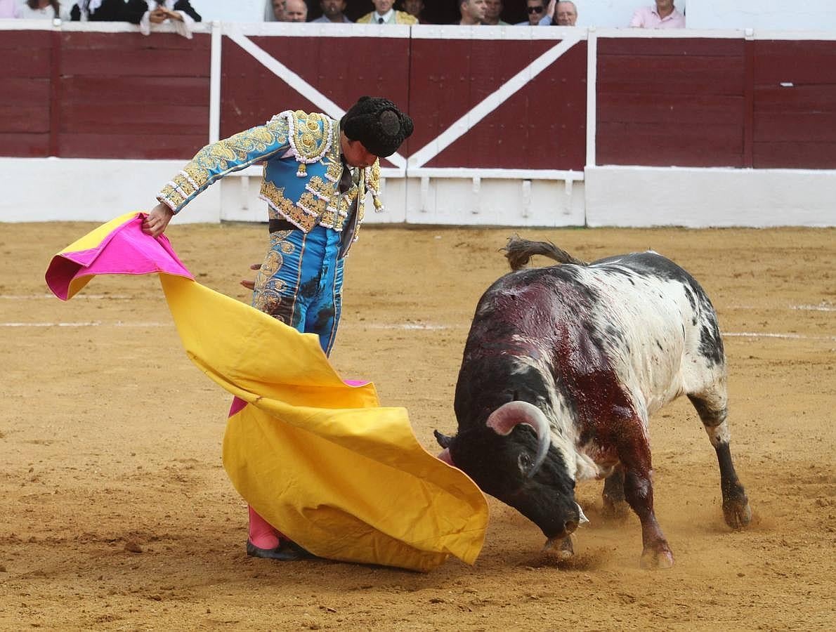 Las mejores imágenes de la corrida de Zafra: &#039;El Juli&#039;, Perera y Pepe Moral