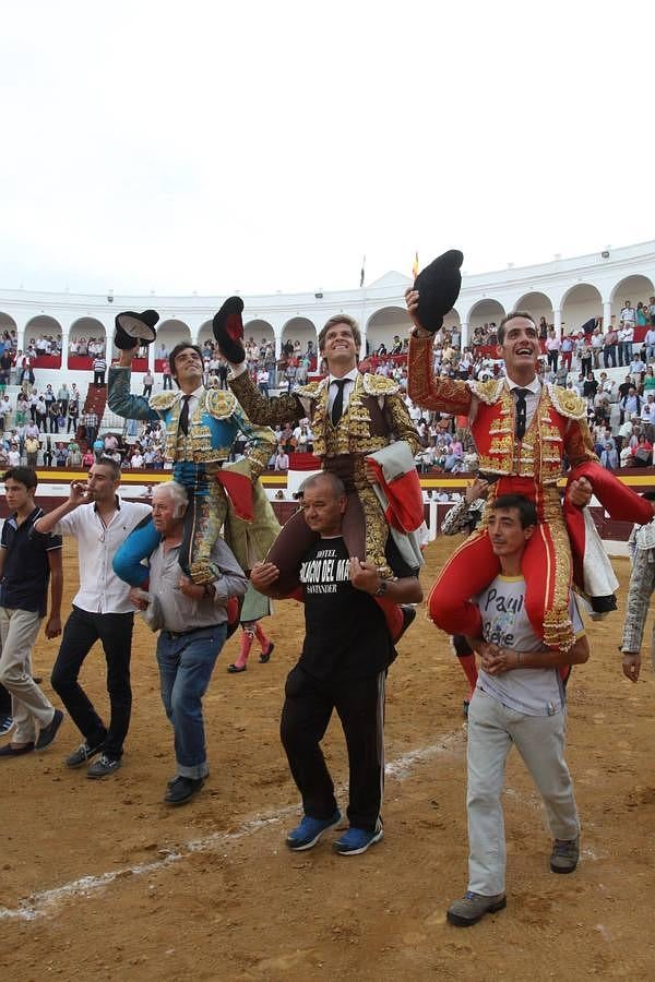 Las mejores imágenes de la corrida de Zafra: &#039;El Juli&#039;, Perera y Pepe Moral