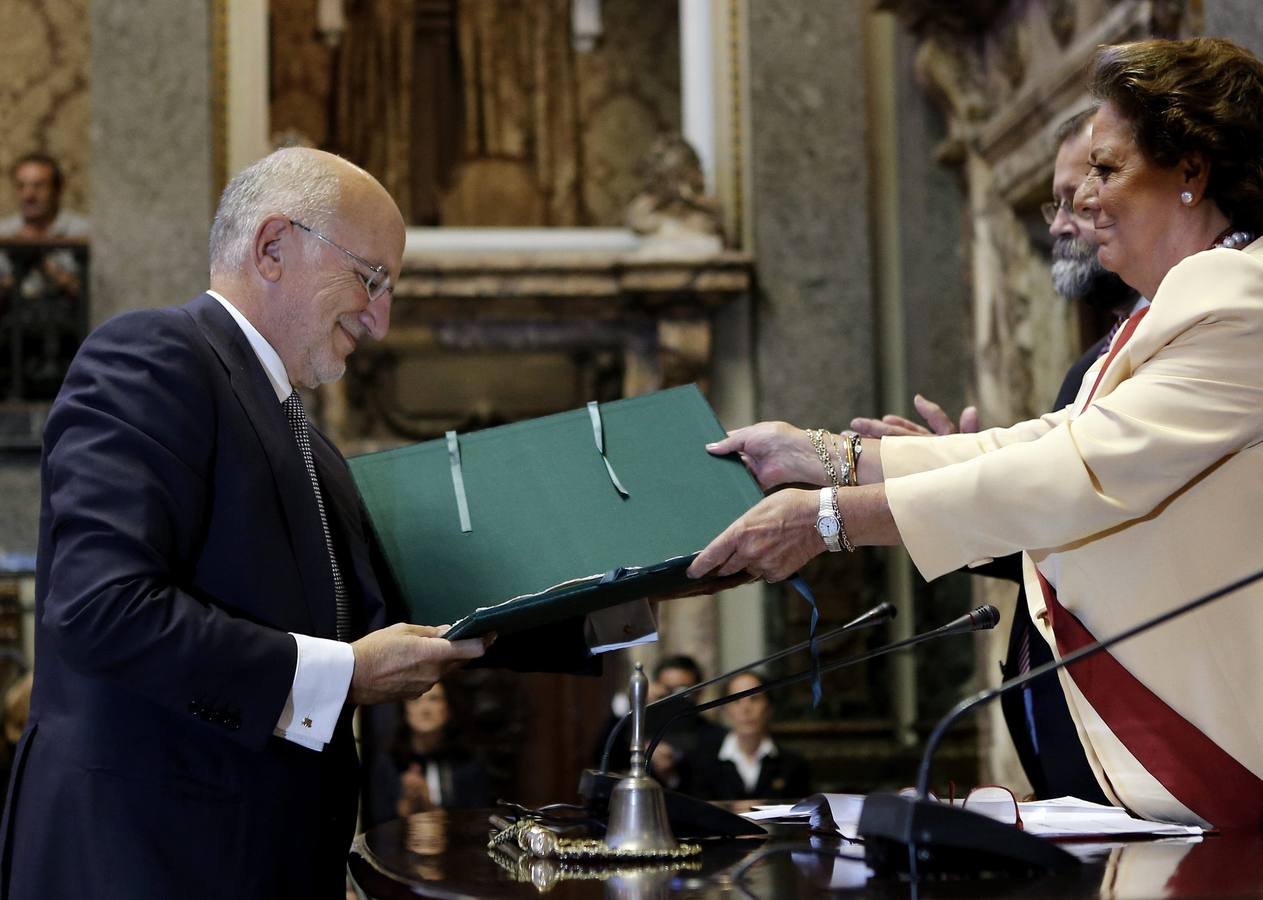 Martes, 4 de noviembre. El tercer puesto, se encuentra el presidente de Mercadona, Juan Roig Alfonso, con una fortuna de 6.000 millones (200 millones más que en 2013). Fotografía: EFE