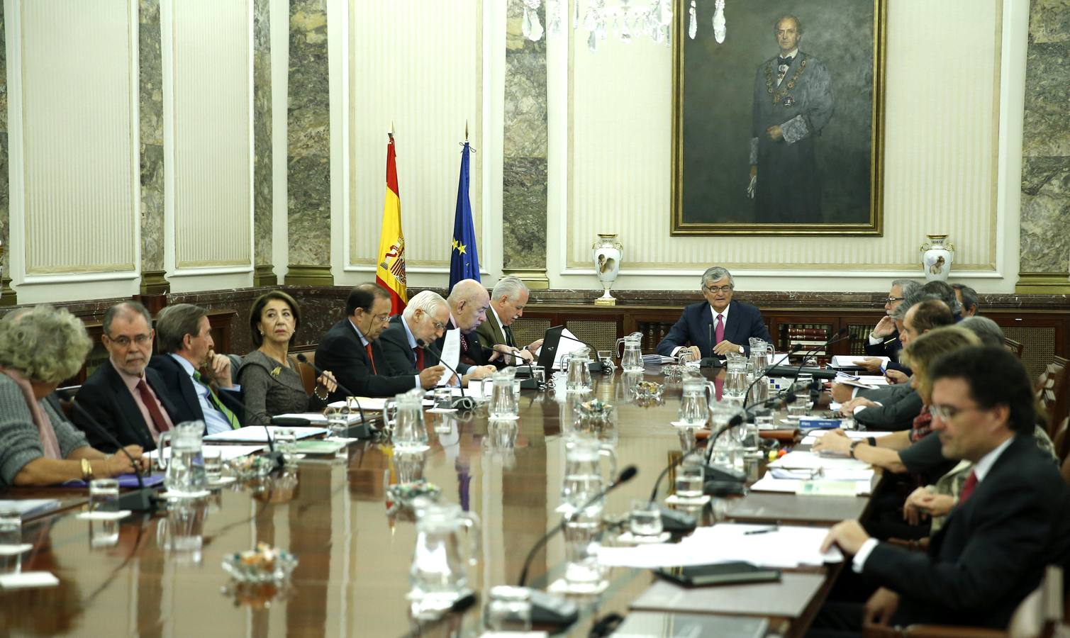 Miércoles, 19 de noviembre: Reunión de la Junta de Fiscales de Sala, que se celebró en la sede de la Fiscalía General del Estado, en la que el fiscal general del Estado, Eduardo Torres-Dulce, explicó su intención de presentar querella por el proceso soberanista alternativo catalán del 9N, después de que la Fiscalía de Cataluña se hubiera opuesto a hacerlo. Fotografía: EFE/Chema Moya