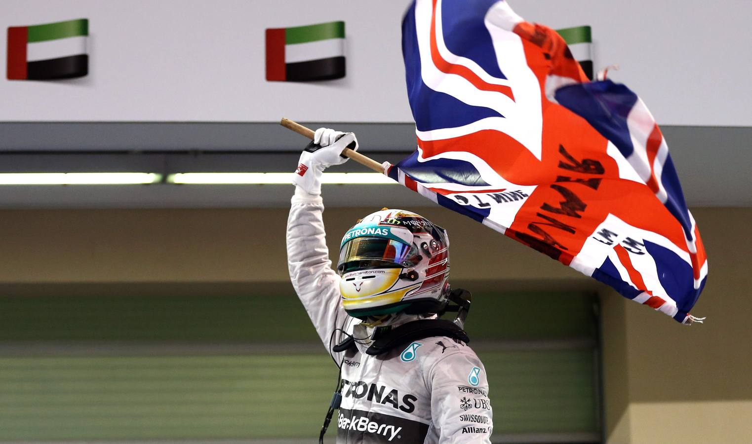 Hamilton, campeón del mundo de Fórmula 1 tras ganar el GP de Abu Dabi