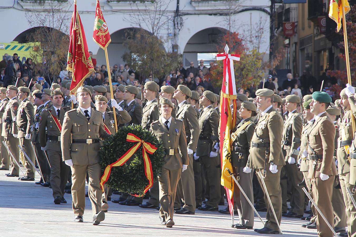 El Cefot celebra sus 50 años con un acto en la Plaza Mayor de Cáceres