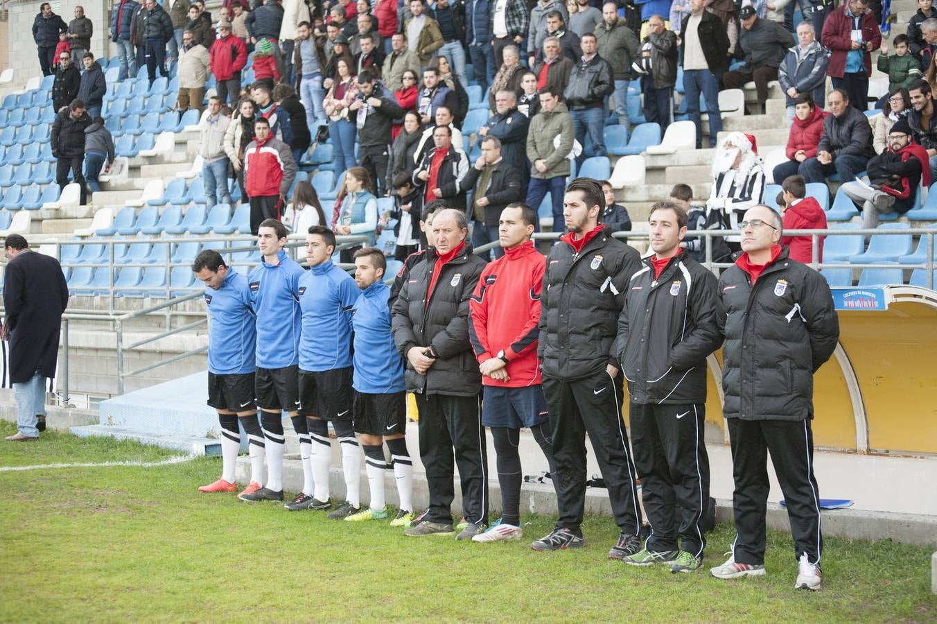 El Badajoz se impone al Valdivia