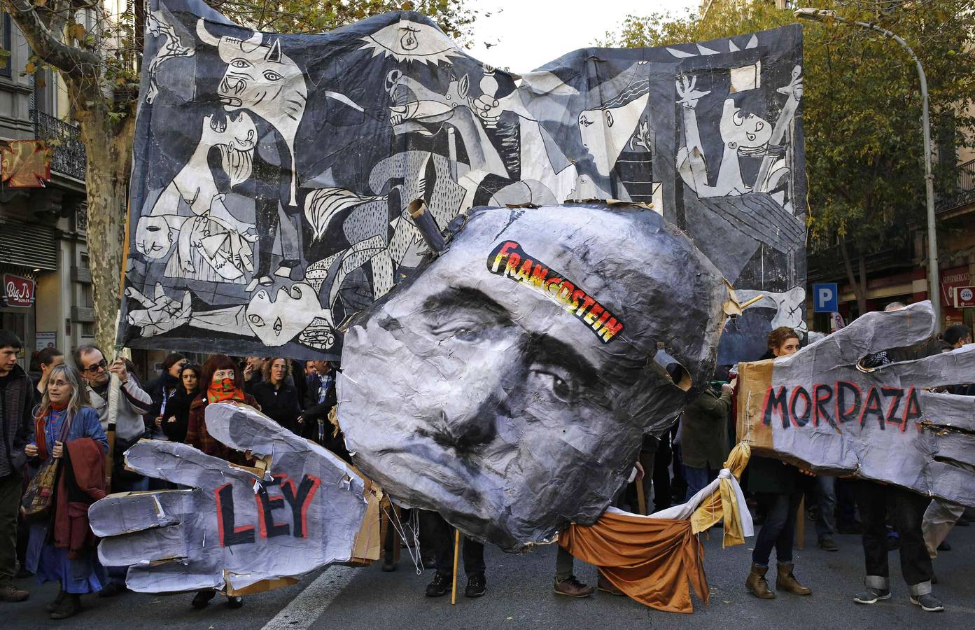 «¡No nos callarán!»