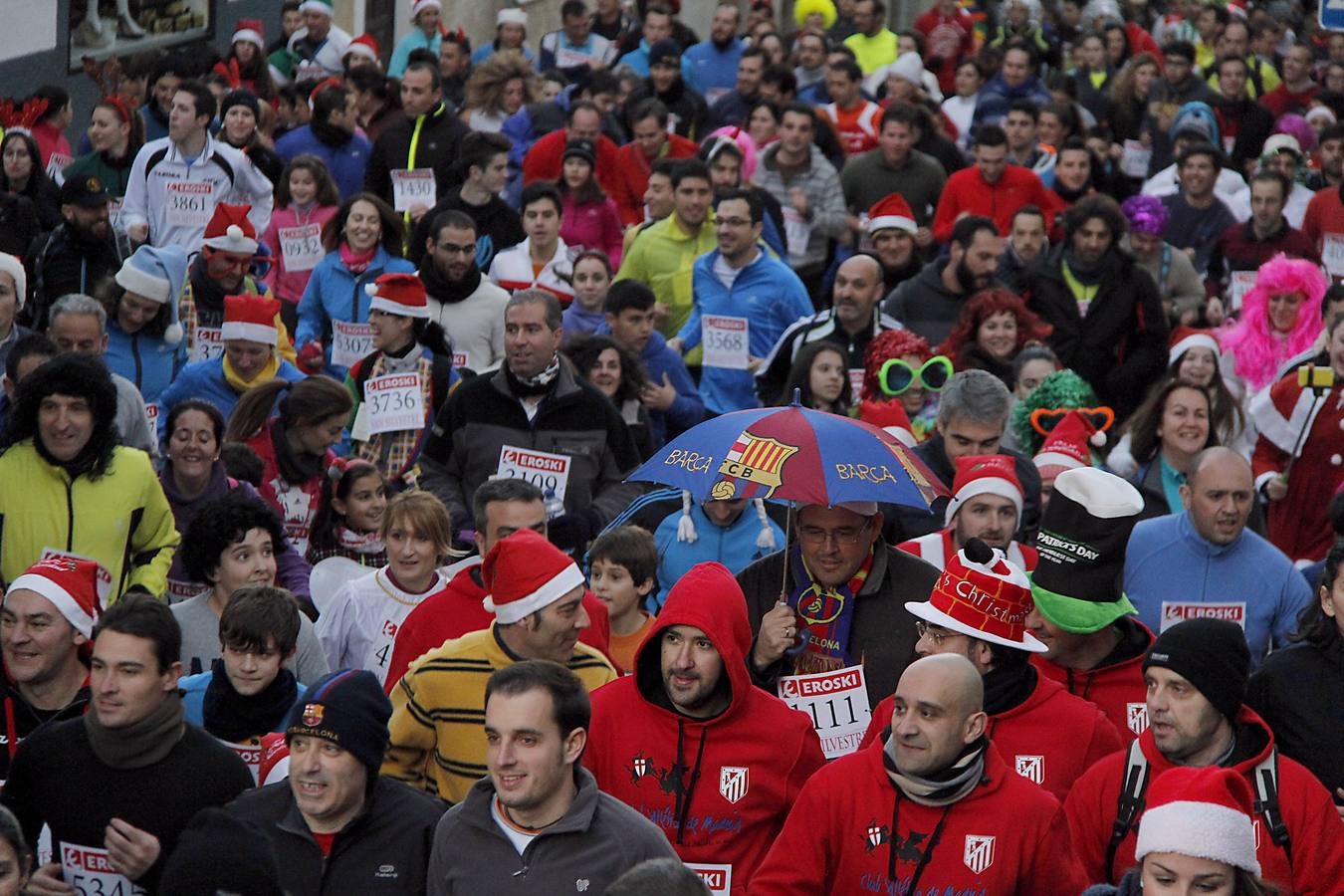 6.000 personas despiden el año corriendo en la San Silvestre cacereña