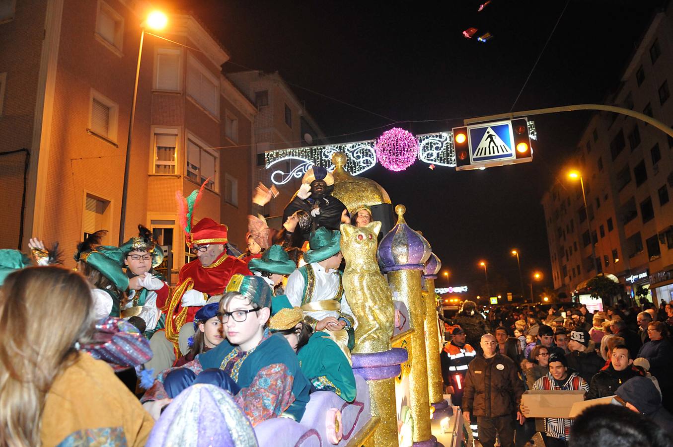 Los Reyes Magos recorren Cáceres y Plasencia