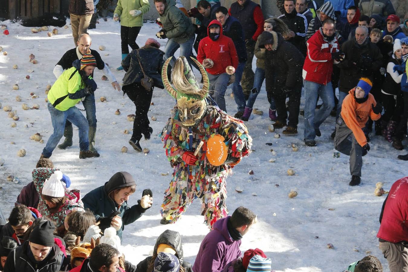 Piornal estrena a &quot;nabazo limpio&quot; la declaración nacional de Jarramplas