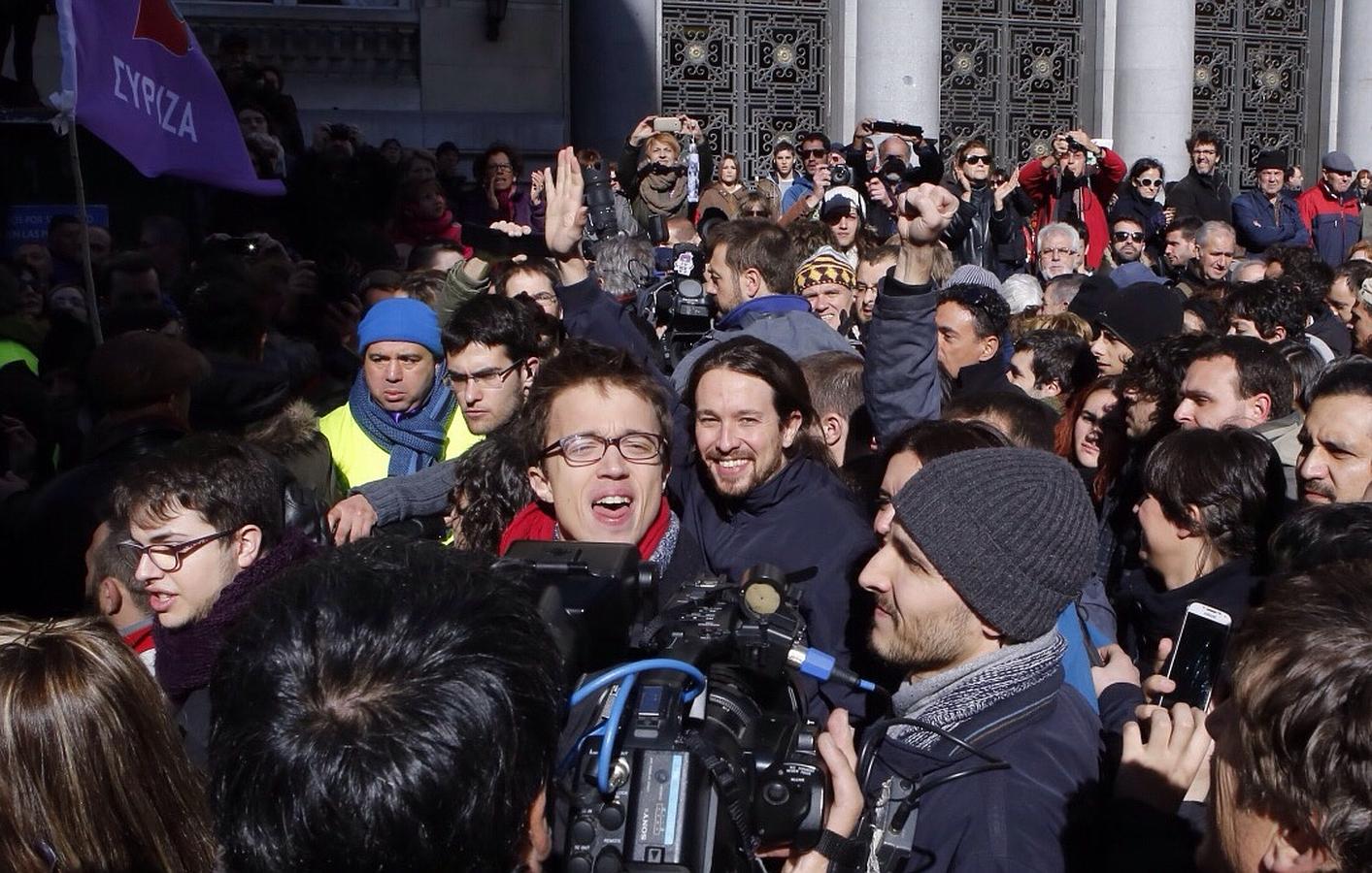 Íñigo Errejón y Pablo Iglesias celebran la multitudinaria marcha.