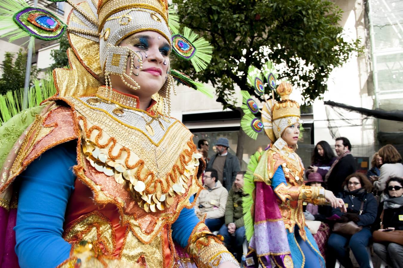 Caretos Salvavidas abrió el desfile con su viaje a la India