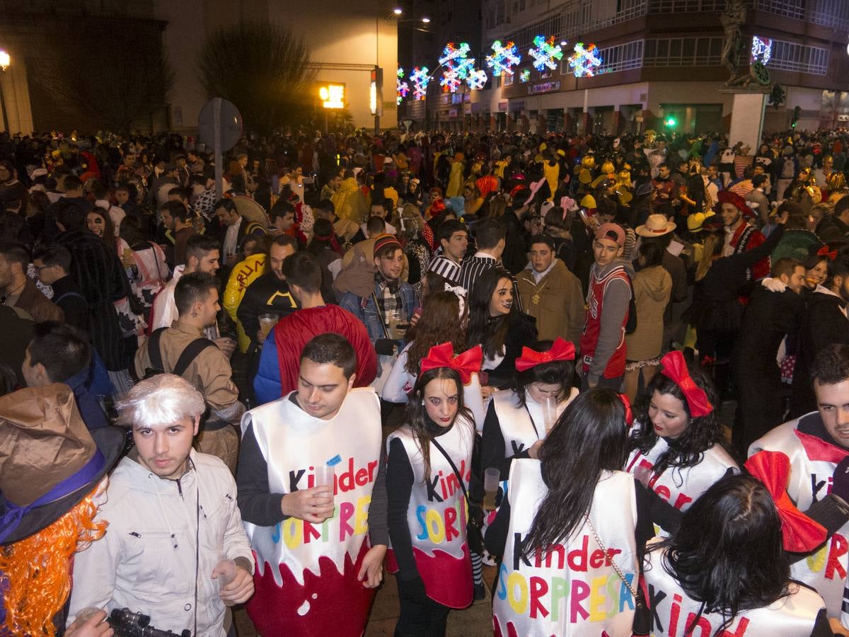 Ambiente nocturno en el sábado de Carnaval