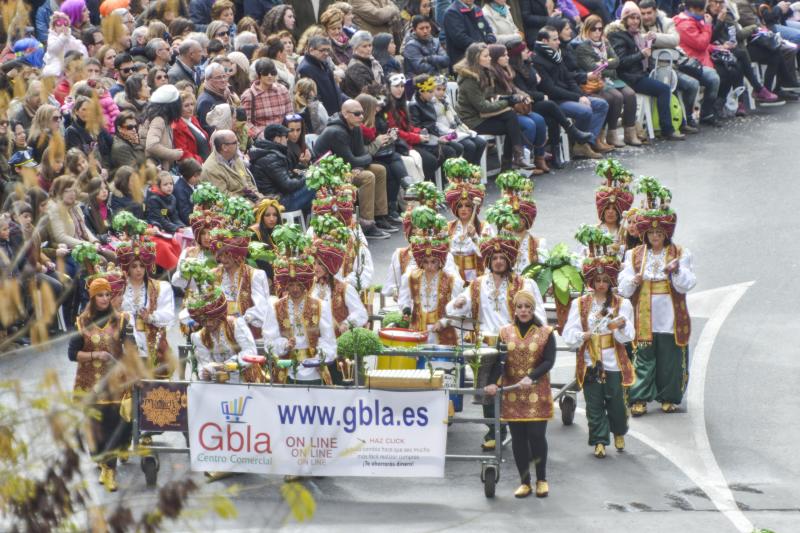 El desfile de comparsas, visto desde arriba