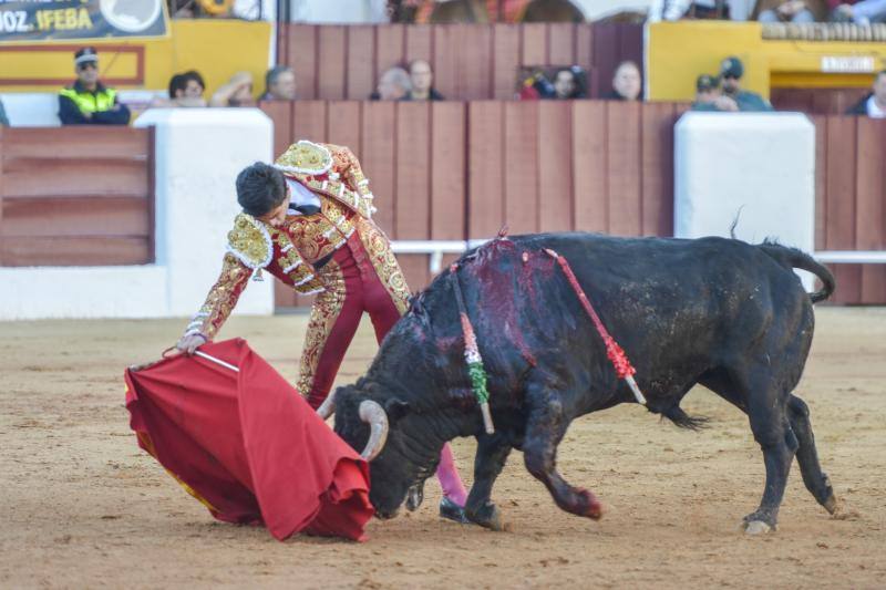 Primero de Luis Manuel Terrón.