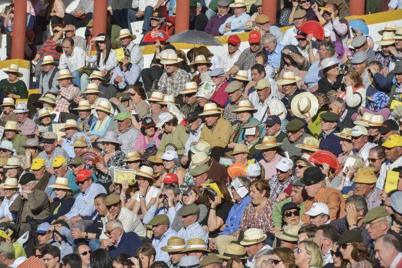 Los tendidos en la primera tarde de Olivenza