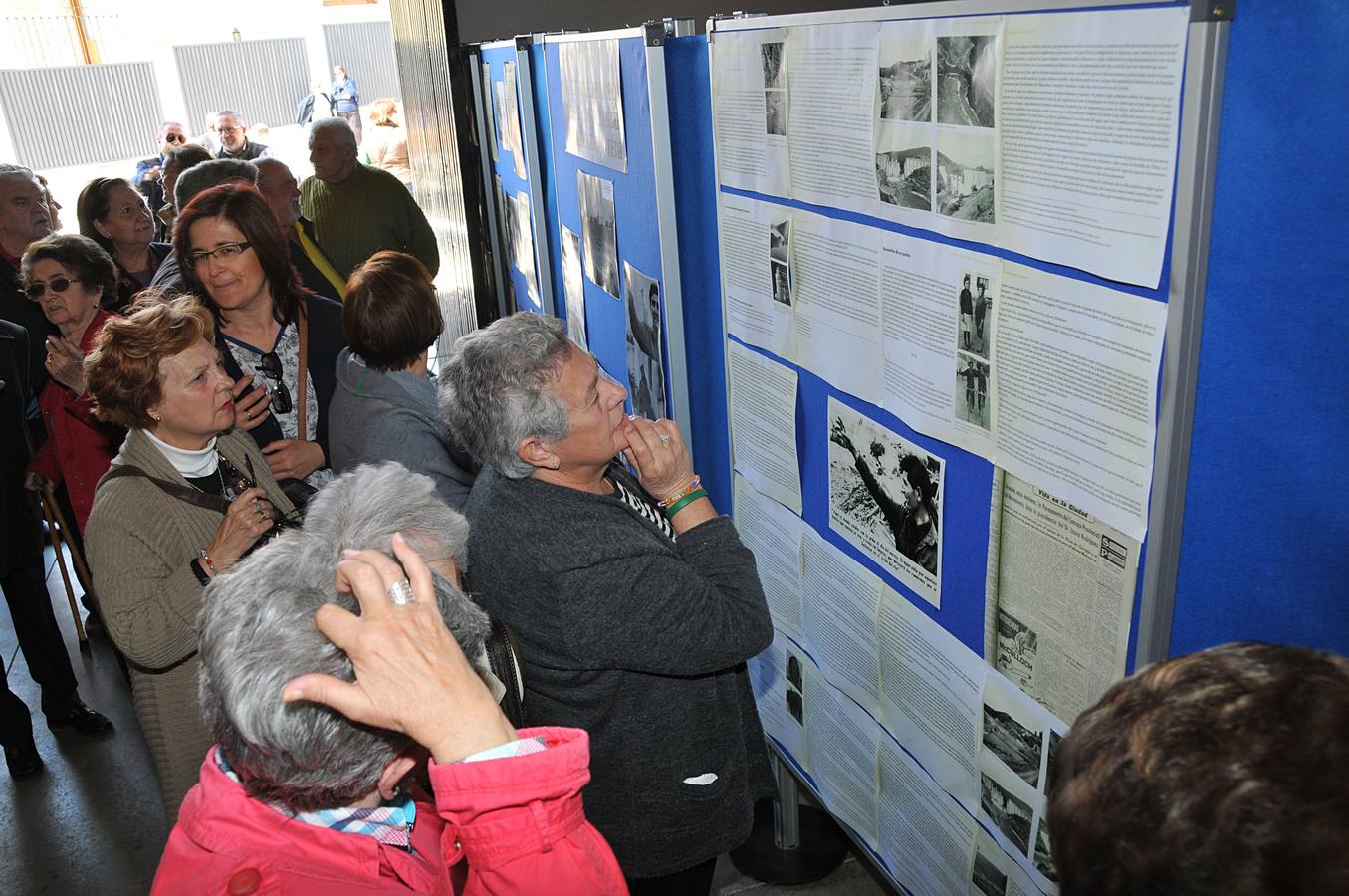 Homenaje a los fallecidos en las obras de construcción de las presa de Torrejón el Rubio